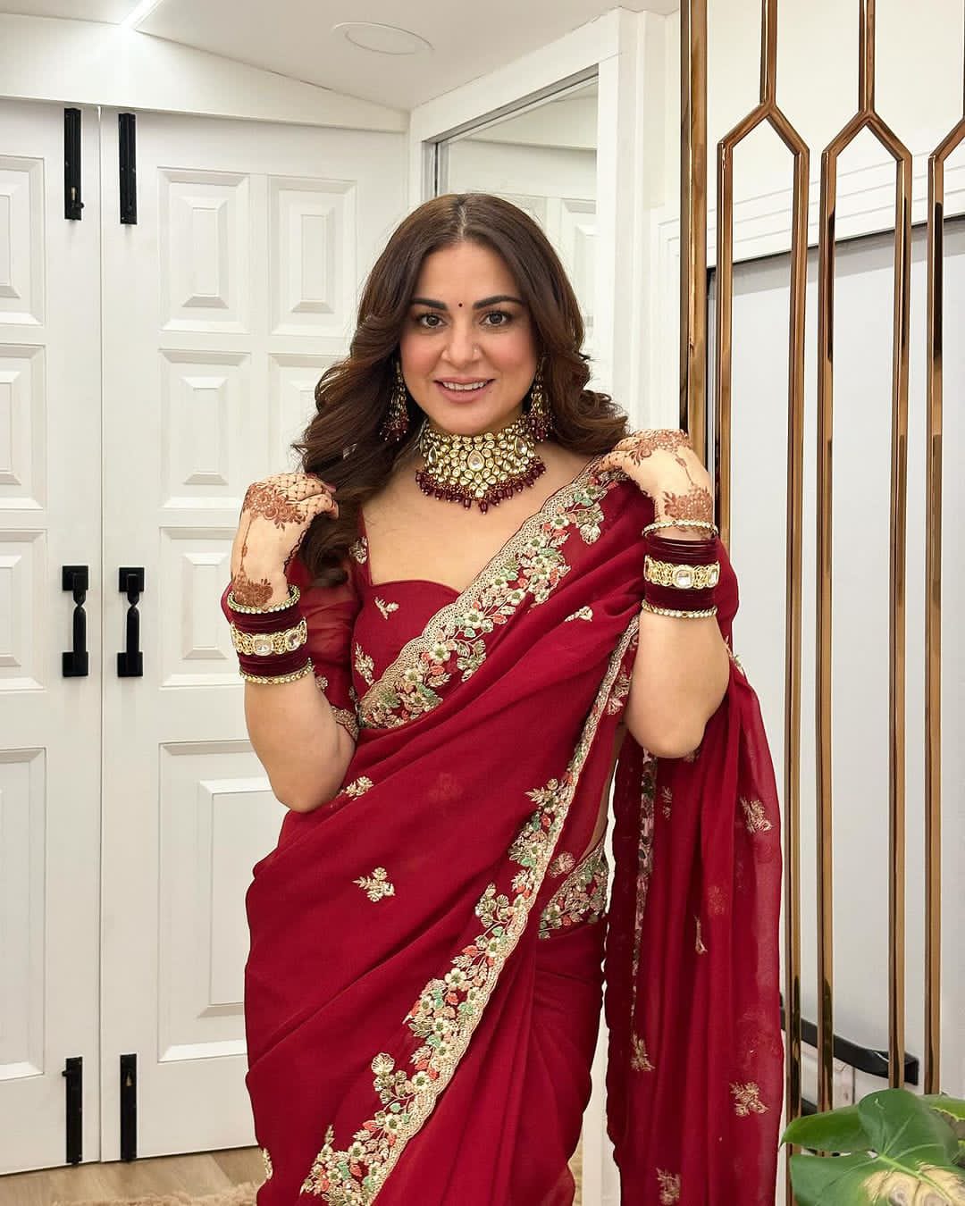 Sari brodé en georgette incontournable