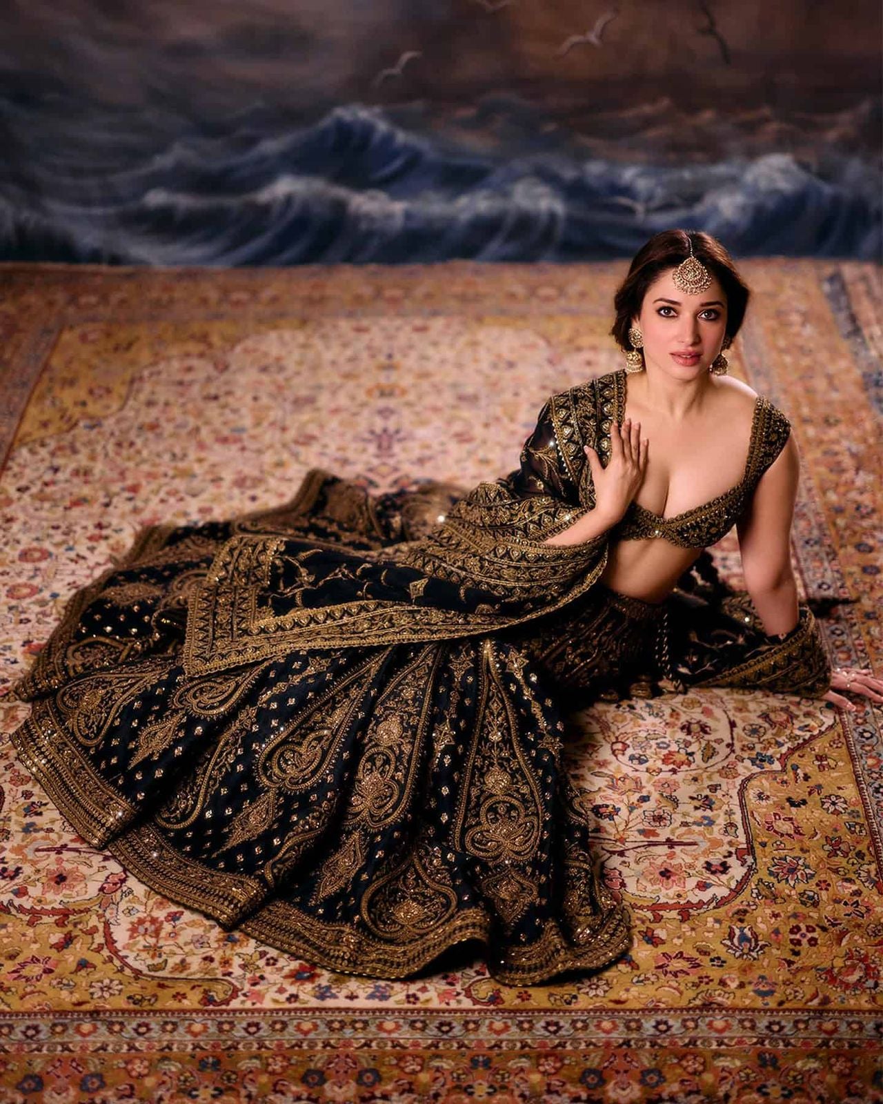 Lehenga en soie Jalpari avec broderie
