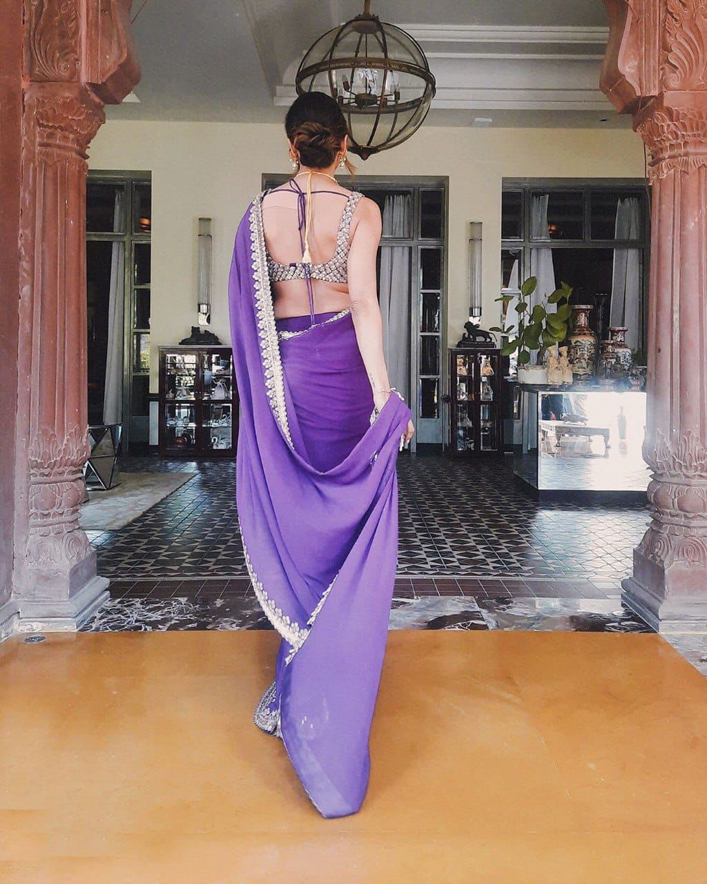 SARI VIBHUTI