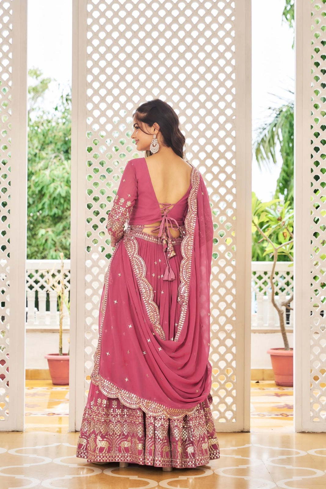 Lehenga modèle authentique
