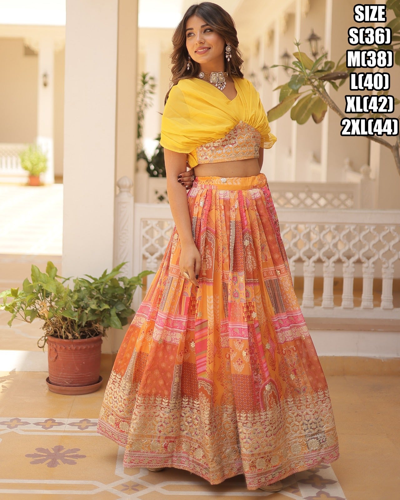 Lehenga en soie russe riche