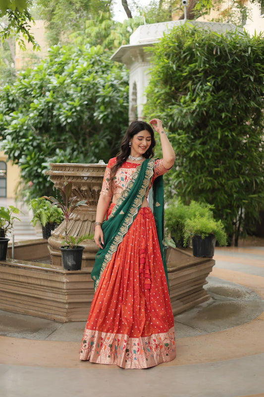 Lehenga tendance en Cosmos Jequard