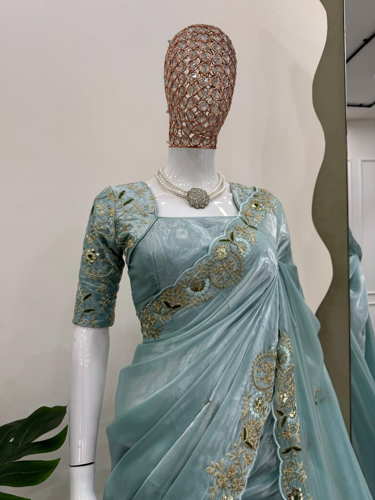 designer sari made in Zimmy Chu fabric
