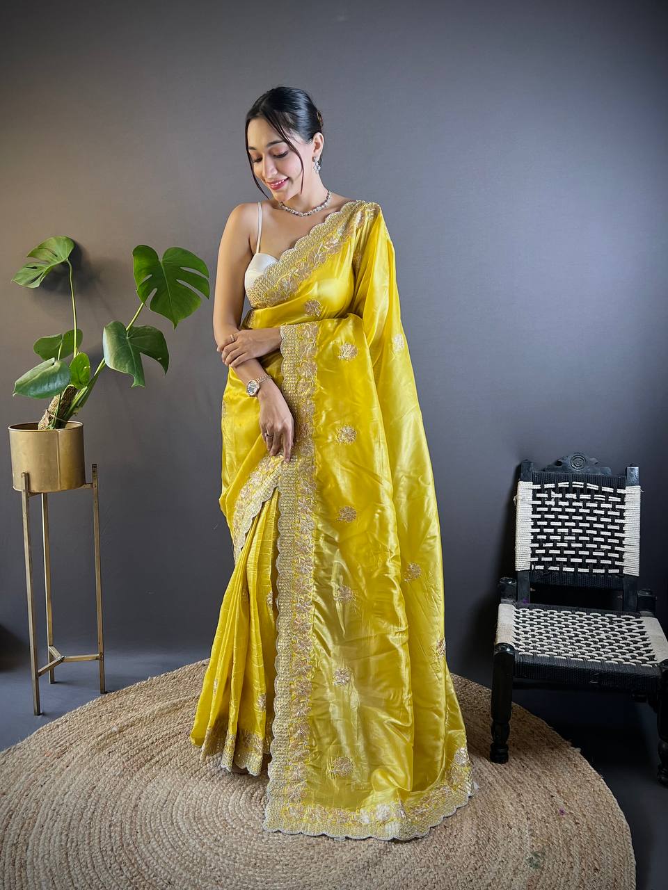Sari en Gold Crunchy