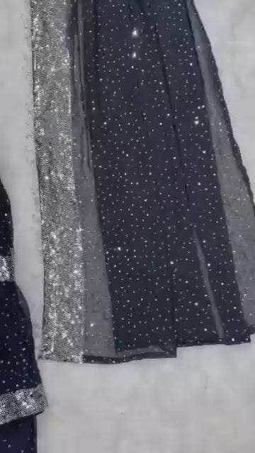 புடவை லெஹங்கா அணியத் தயார்