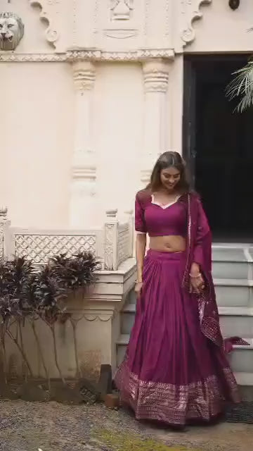 சுத்தமான சந்தேரியில் லெஹங்கா